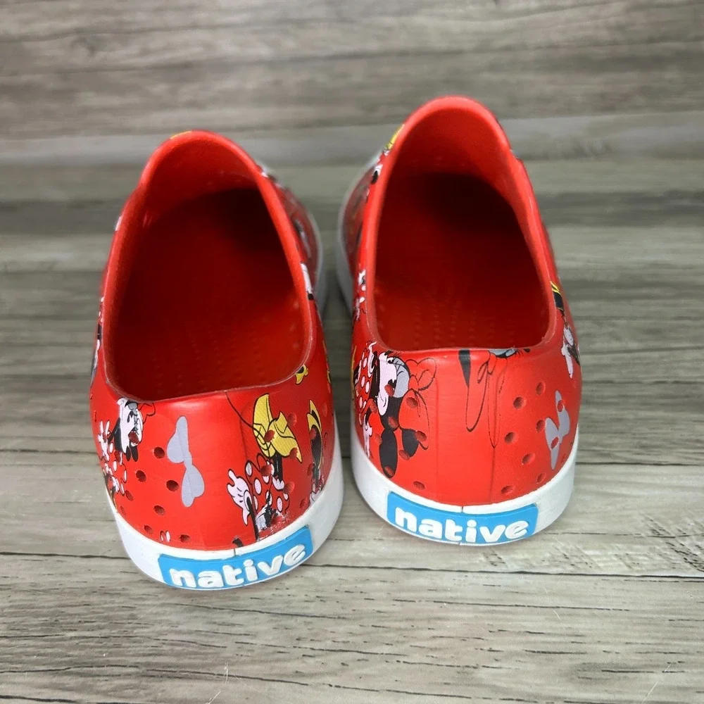 Native Disney Minnie Mouse Jefferson Slip-on Shoe Size Womens 7‎ Mens 5 Red